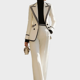 Hildegarda – Tailleur-pantalon croisé