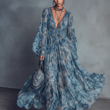 Grace – Robe longue en mousseline de soie à imprimé floral bleu style bohème