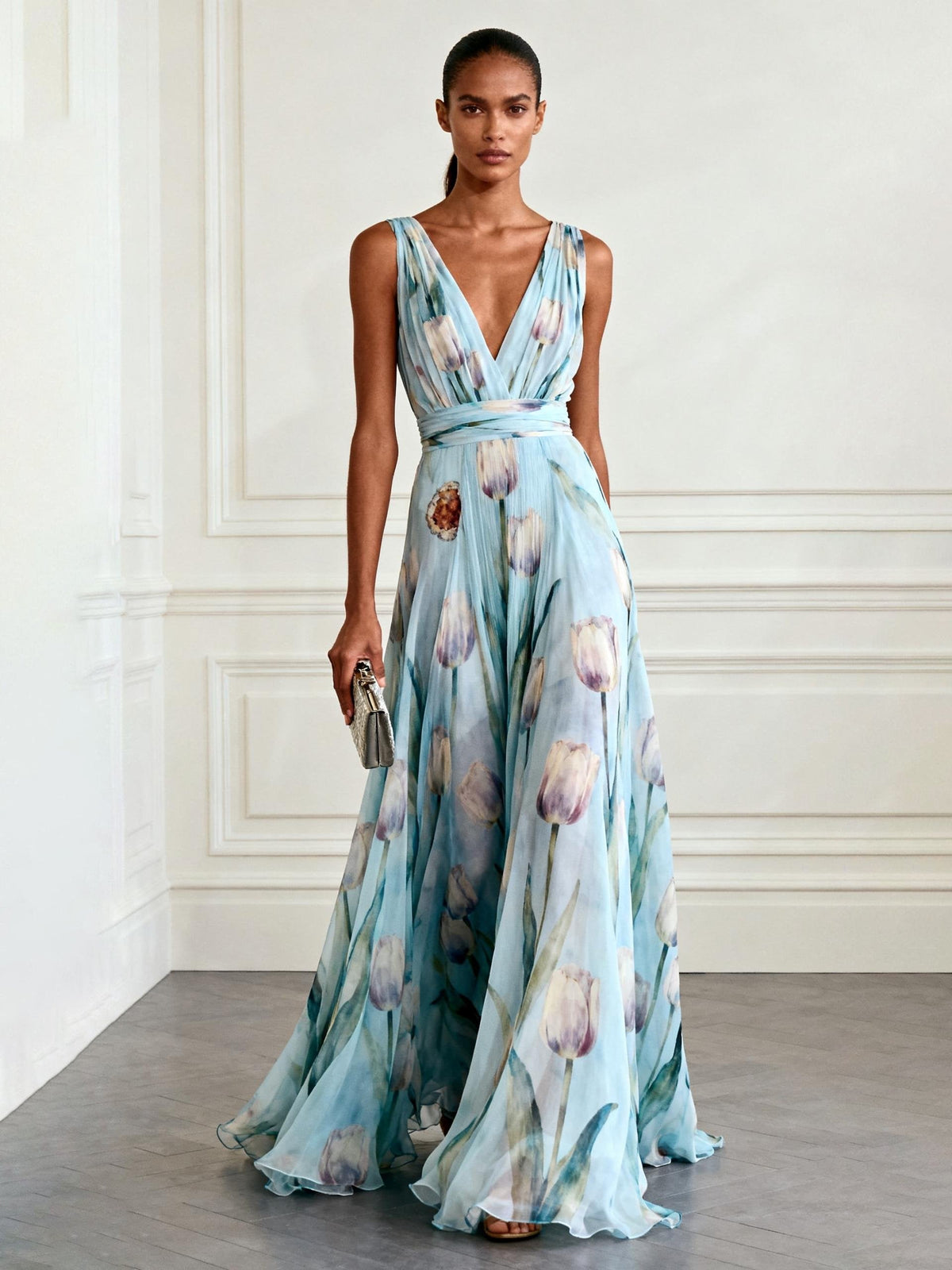 Nerea - Elegantes Maxikleid mit Tulpenmuster und V-Ausschnitt