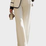 Hildegarda – Tailleur-pantalon croisé