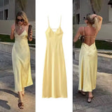 Nikka - Robe longue maxi-slip en satin