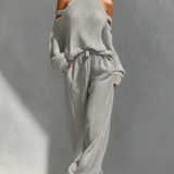 Thalia - Beiges Strick-Off-Shoulder-Turtleneck-Top & Weite Hosen Set