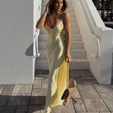 Nikka - Robe longue maxi-slip en satin