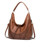 Brunhilde – Klassische Vielseitigkeit Vintage Schultertasche