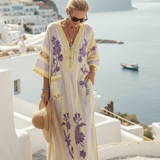 Aurelia | V-Ausschnitt Maxikleid mit halben Ärmeln und Streifenmuster