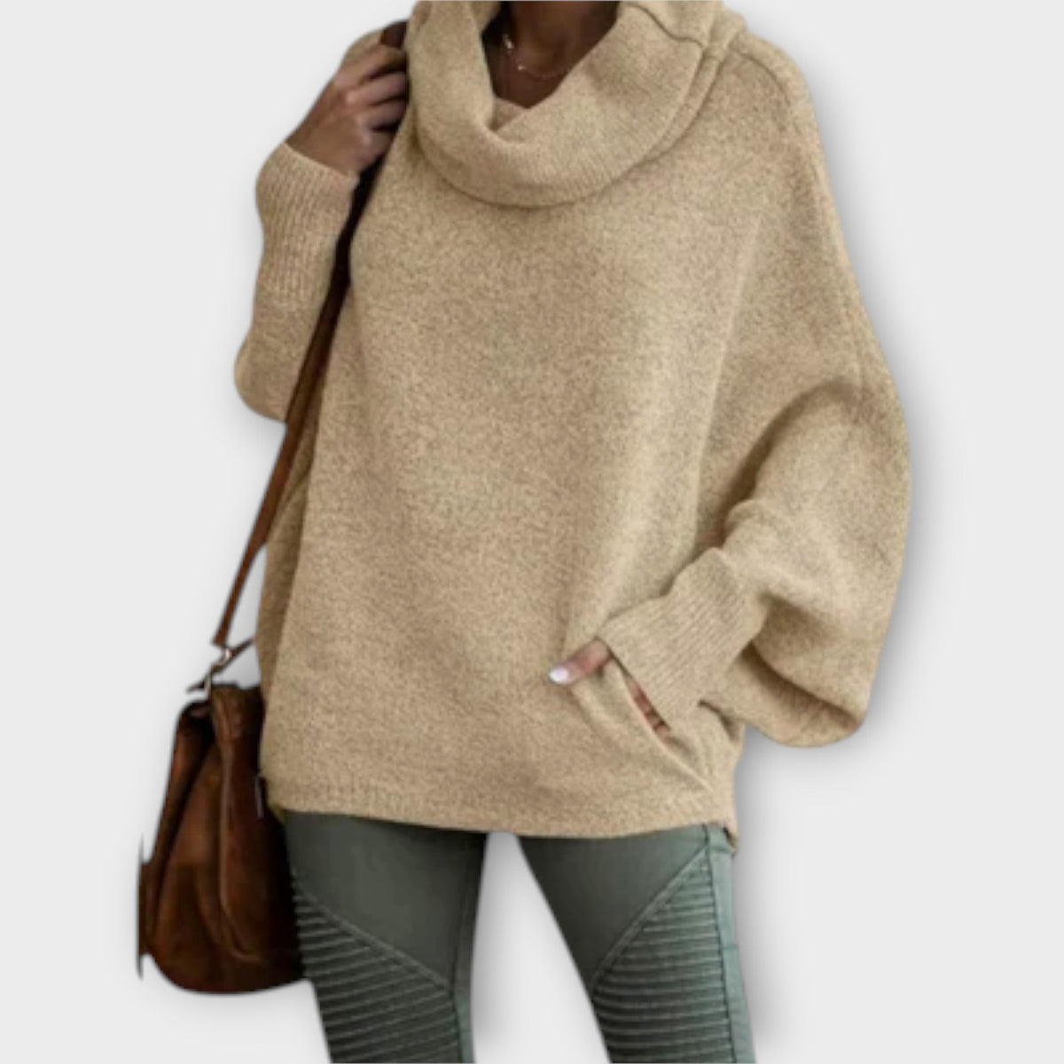 Ulrike – Eleganter Damenpullover mit hohem Kragen
