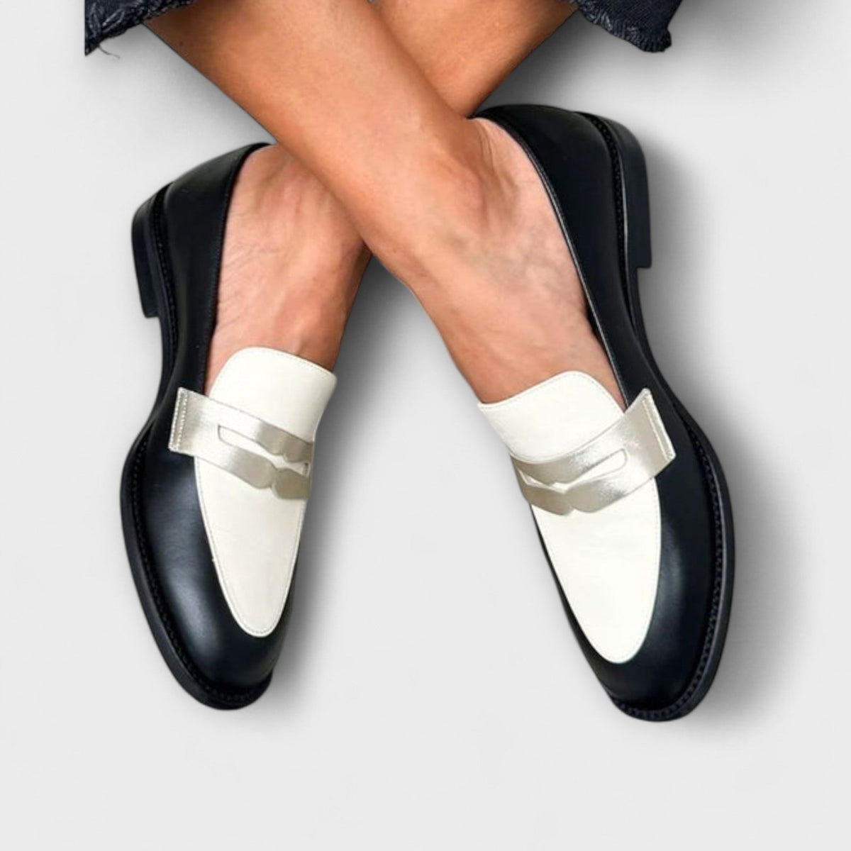 Iris - Elegante schwarze Slipper