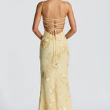 Robe longue moulante en dentelle