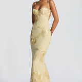 Robe longue moulante en dentelle